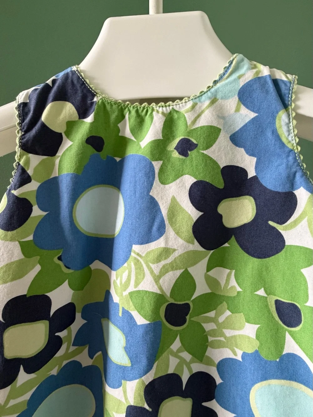 GAP sleeveless lined